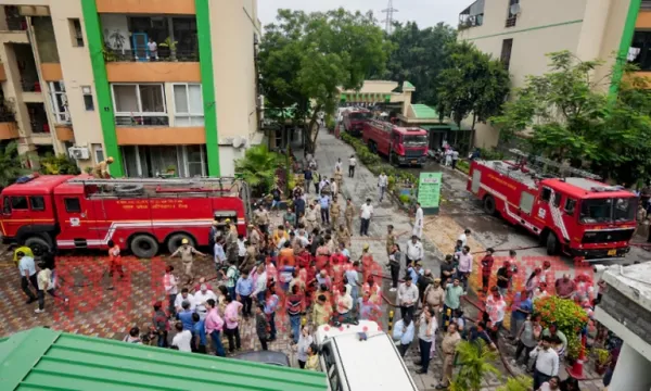 UP: Fire breaks out in Ghaziabad high-rise; several residents rescued