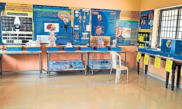 STEM lab and solar power for government school!