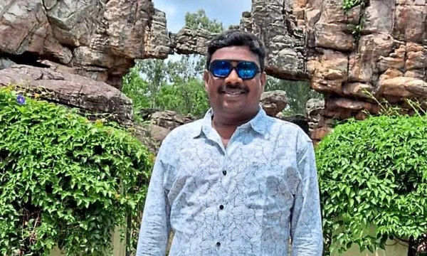 Yadagiri:Traffic police caught by Lokayukta for demanding bribe