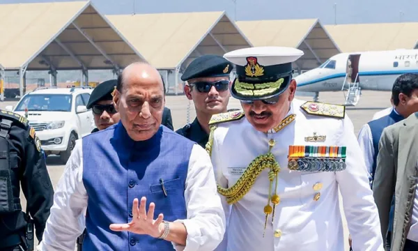 India; ವಾಣಿಜ್ಯ ಹಡಗುಗಳು, ತೈಲ ಟ್ಯಾಂಕರ್‌ಗಳ ಭದ್ರತೆ ನೌಕಾಪಡೆ ಖಚಿತಪಡಿಸಲಿದೆ