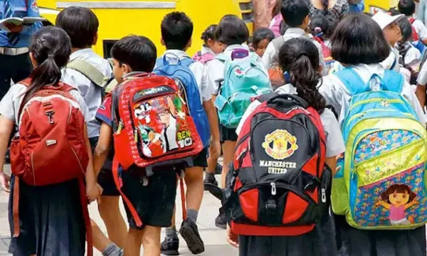கோடை விடுமுறை நாட்களில் சிறப்பு வகுப்பு நடத்தக்கூடாது..! மீறி கடும் நடவடிக்கை எடுக்கப்படும்.!