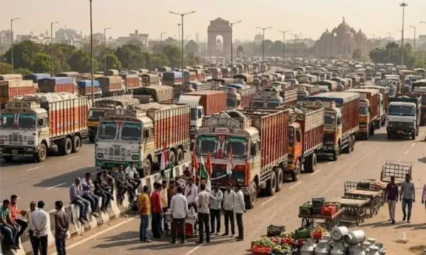 Delhi:ఆటో, టాక్సీల సమ్మె..