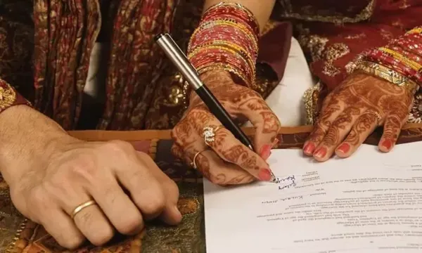 Telangana: రిజిస్టర్ మ్యారేజ్ ఆఫీస్ల్లో మినీ హాల్స్