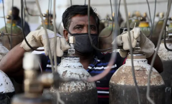 ಆಕ್ಸಿಜನ್ ಅಭಾವ : ದಿಲ್ಲಿ, ಪಂಜಾಬ್‌, ಮಹಾರಾಷ್ಟ್ರದ ಆಸ್ಪತ್ರೆಗಳಲ್ಲಿ ಮತ್ತೆ 33 ಮಂದಿ ಸಾವು