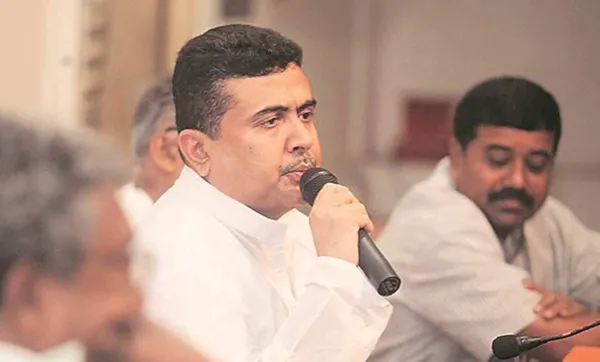 ഇല മുറിഞ്ഞ് തൃണമൂല്; സുവേന്ദു അധികാരി മന്ത്രിസ്ഥാനം രാജിവച്ചു