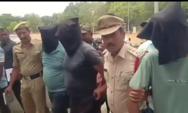 کریم نگر پی ایم جے جویلری شو روم ڈکیتی کیس میں 'گولڈن تھیف' گیانگ ملوث - بہار و بنگال سے 3 گرفتار
