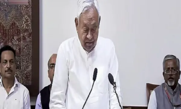 রাজ্যসভার সদস্য হিসাবে শপথ নিলেন নীতীশ কুমার