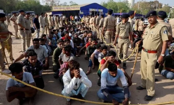 بنگلہ دیشی اور روہنگیائی شہریوں کے نام پر لوگوں کو ملک بدر کرنے کی تیاریاں ۔ خصوصی 'ہولڈنگ سنٹر' بنانے مغربی بنگال حکومت کا حکم