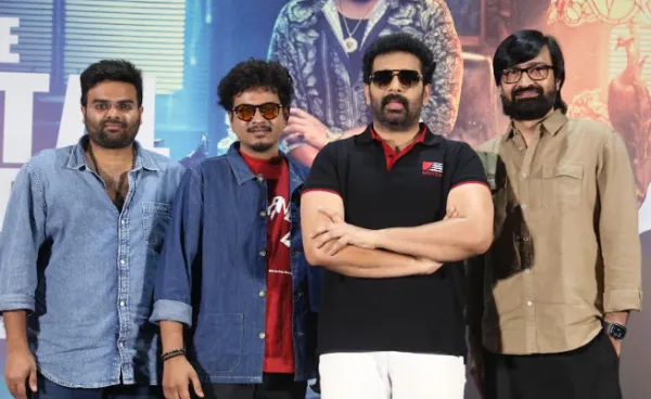 'గాయపడ్డ సింహం'లో జేడి!