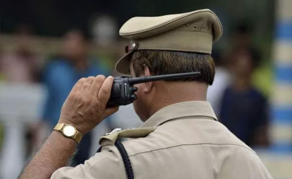 ಬೆತ್ತಲೆಯಾದರೆ 50 ಕೋಟಿ ರೂ. ಸಿಗುತ್ತೆ ಎಂದು ಪುಸಲಾಯಿಸಿದ್ದವರು ‌ʼಅಂದರ್ʼ