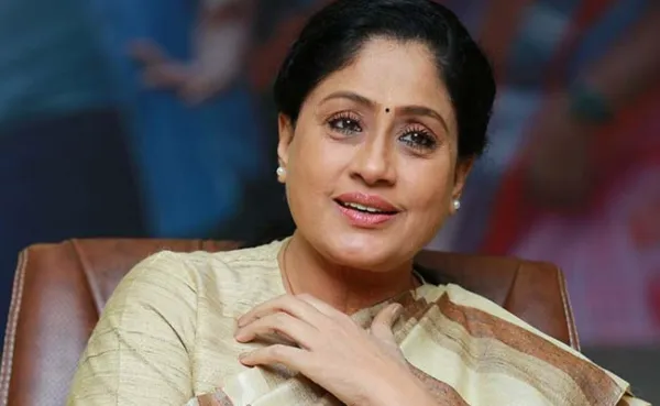 ఆయన అన్నారంటే జరగదు.. కేసీఆర్పై విజయశాంతి సెటైర్