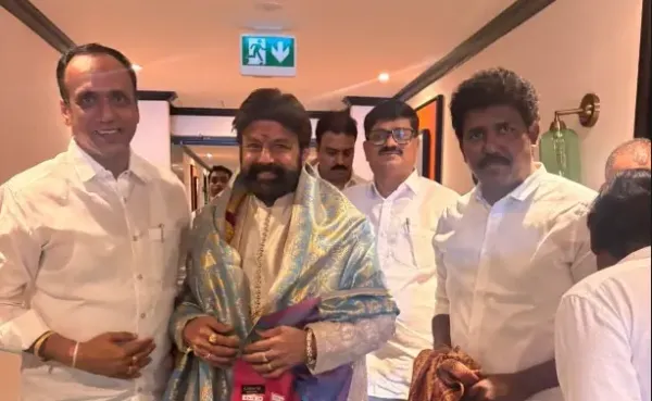 బాలయ్యను కలిసిన ముంటిమడుగు కేశవరెడ్డి