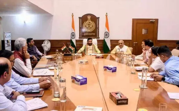 Haryana CM reviews PWD and power projects, asks officials to speed up implementation
