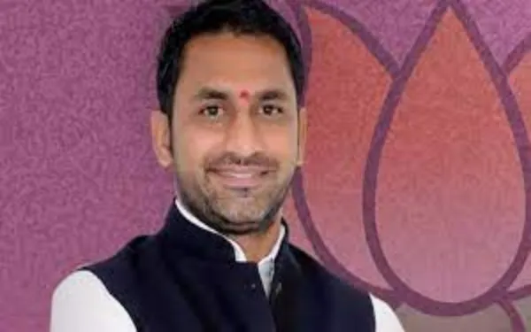 ಶಾಸಕ ಪ್ರೀತಮ್ ಗೌಡಗೆ ಪರೋಕ್ಷವಾಗಿ ಟಾಂಗ್ ನೀಡಿದ ಪ್ರಜ್ವಲ್ ರೇವಣ್ಣ