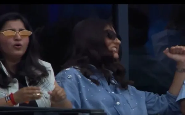 [WATCH]- Anushka Sharma's Reaction To Shreyas Iyer's Dropped Catch Goes Viral