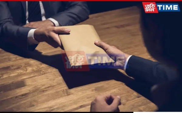 Caught Red-Handed: SDO Nabbed Accepting Bribe in Assam's Kamrup