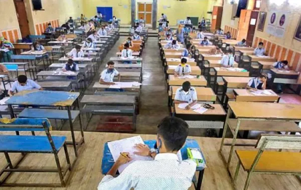 CBSEની મહત્વની જાહેરાત, ધોરણ 9થી 12નો અભ્યાસક્રમ 30% ઘટાડ્યો