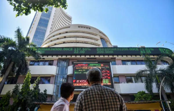 शेअर बाजाराची विक्रमी उसळी; सेन्सेक्स 59,957 वर