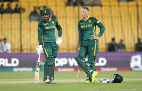 दक्षिण आफ्रिकेचा भरवशाचा फलंदाज आंतरराष्ट्रीय क्रिकेटमधून निवृत्त