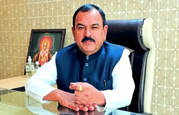 भोंदू अशोक खरातच्या अडचणीत वाढ, ताबा घेण्यासाठी ईडीचा न्यायालयात अर्ज
