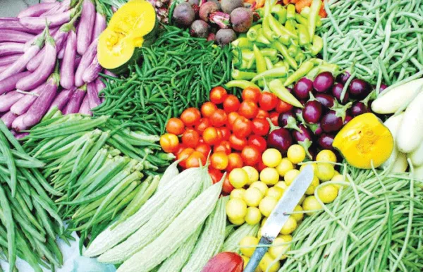 वाढत्या तापमानाचा फटका, भाज्या 20 ते 30 रुपयांनी महागल्या; कोथिंबिर 120 रुपये जुडी, गवार 70 तर फ्लॉवर 60 रुपये किलो