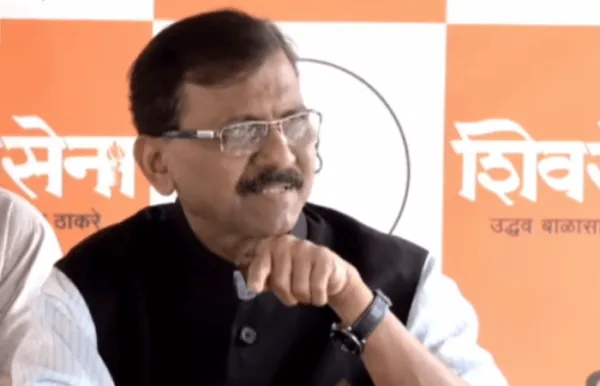 अजितदादांच्या संशयास्पद अपघात प्रकरणी FIR दाखल करून घेण्याची आणि भाजपचा मुखवटा उतरवण्याची ही योग्य संधी! - संजय राऊत