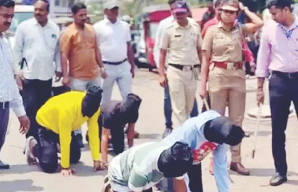 'ओन्ली किंग ऑफ पुणे' गुडघ्यावर! पोलिसांनी धिंड काढून उतरवली सराईतांची मस्ती