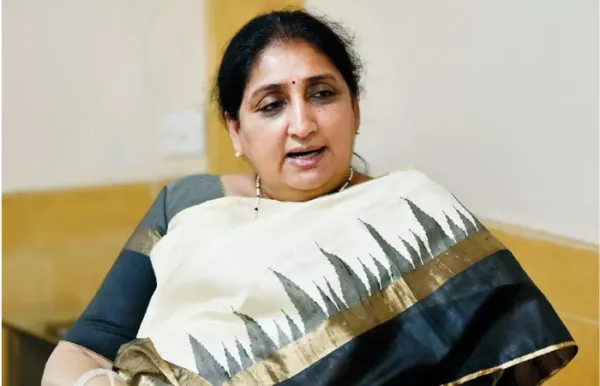 सुनेत्रा पवार यांचा राज्यसभेच्या खासदारकीचा राजीनामा, उपराष्ट्रपतींकडे सादर केले पत्र