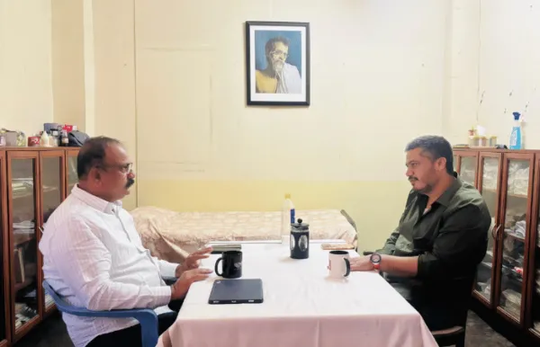 अजितदादांना न्याय द्या! बारामतीत उमेदवार देऊन काँग्रेसचा संदेश, हर्षवर्धन सपकाळांच्या भेटीनंतर रोहित पवारांचे विधान, अर्ज मागे घेण्याची विनंती