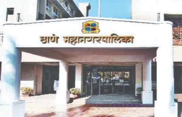 आस्थापना, आरोग्य विभागात समन्वय नसल्याचा फटका, ठाणे पालिकेने ५९९ कोरोना योद्ध्यांना वाऱ्यावर सोडले; तीन महिने पगारच नाही कर्मचारी आंदोलनाच्या पवित्र्यात