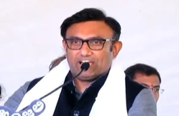 ಬಾಗೇಪಲ್ಲಿ ಕ್ಷೇತ್ರಕ್ಕೆ 'NDA' ಅಭ್ಯರ್ಥಿ ಘೋಷಣೆ ವಿಚಾರ : ಸಂಸದ ಕೆ.ಸುಧಾಕರ್ ವಿರುದ್ಧ ರಾಧಾ ಮೋಹನ್ದಾಸ್ ಅಗರ್ವಾಲ್ಗೆ ದೂರು ಸಲ್ಲಿಕೆ