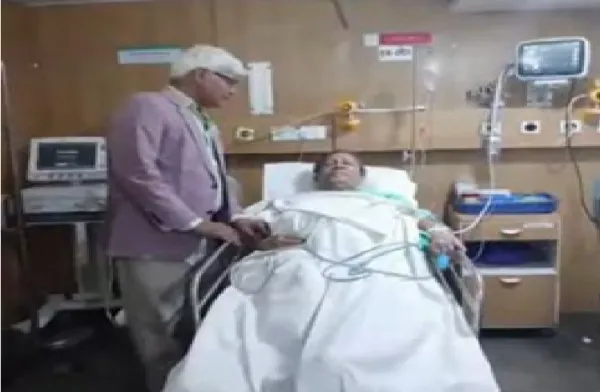 BREAKING : ಕಾರ್ಯಕ್ರಮದಲ್ಲಿ ಏಕಾಏಕಿ ಕುಸಿದು ಬಿದ್ದು ಅಸ್ವಸ್ಥರಾದ ನಿವೃತ್ತ ನ್ಯಾ. ಸಂತೋಷ್ ಹೆಗ್ಡೆ : ಆಸ್ಪತ್ರೆಗೆ ದಾಖಲು!