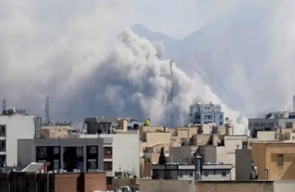 ಇರಾನ್ ಪರಮಾಣು ಸ್ಥಾವರ ಗುರಿಯಾಗಿಸಿ ಭೀಕರ ದಾಳಿ: ಓರ್ವ ಸಾವು; ವಿಕಿರಣ ಸೋರಿಕೆಯ ಆತಂಕವಿಲ್ಲ ಎಂದ IAEA !