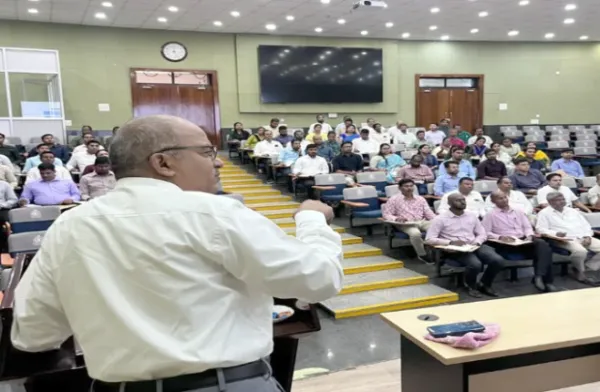 ଝଓଜରୁ ଜଣେ ଯୋଗ୍ୟ ଭୋଟର ଯେମିତି ବାଦ୍‌ ନ ପଡନ୍ତି