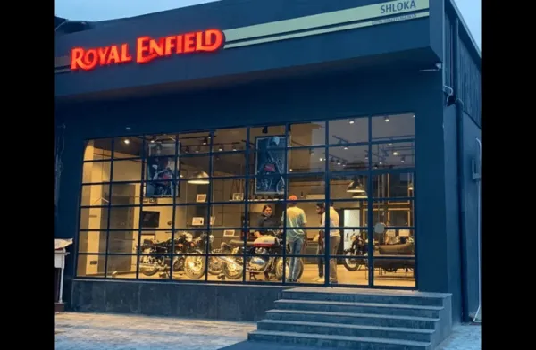 Exclusive: Royal Enfield Eyes Output of Up to 1.32 million 2Ws in FY27, Double-digit Growth in Domestic Volume | Autocar Professional