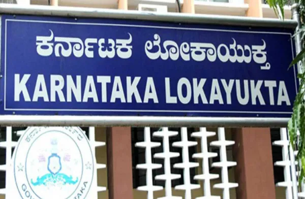 ದಾವಣಗೆರೆಯಲ್ಲಿ 50 ಸಾವಿರ ರೂ. ಲಂಚ ಸ್ವೀಕರಿಸುತ್ತಿದ್ದ ಕಂದಾಯ ನಿರೀಕ್ಷಕ ಲೋಕಾಯುಕ್ತ ಬಲೆಗೆ