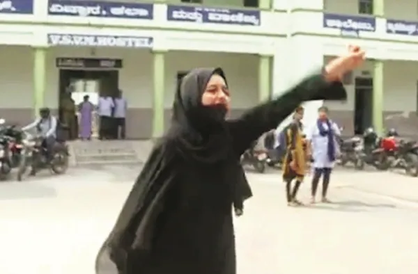 ''میں حکومت ِکرناٹک اور دیگر شخصیات کی مشکور ہوں کہ انہوں نے ہمارا حق دلایا ''