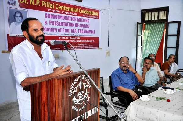 തലസ്ഥാന നഗരത്തിന്റെ കോണ്‍ഗ്രസ് മുഖം മഹേശ്വരന്‍ നായരും ബി.ജെ.പിയില്‍ ചേര്‍ന്നു: അടുത്താര് ?