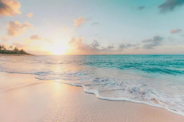 How the Sound of Waves Boosts Mental Clarity