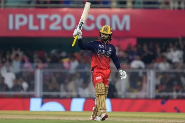 రాజస్థాన్ ముందు 202 రన్స్ టార్గెట్