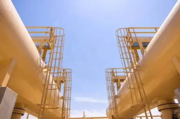 Abu Dhabi: Shrapnel from interception sparks fires at Habshan gas complex