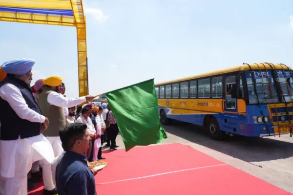 CM Bhagwant Singh Mann accelerates Punjab's transport transformation, flags off 250 new buses for PRTC fleet