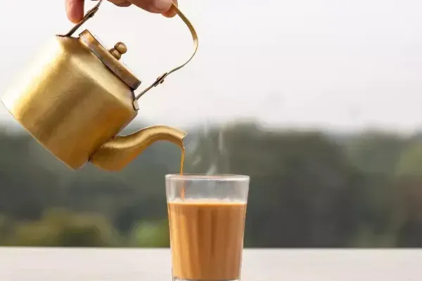 ತುಂಬಾ ಟೀ ಕುಡಿಯುತ್ತಿದ್ದೀರಾ..?, ಈ ಸಮಸ್ಯೆಗಳು ಕಟ್ಟಿಟ್ಟ ಬುತ್ತಿ!