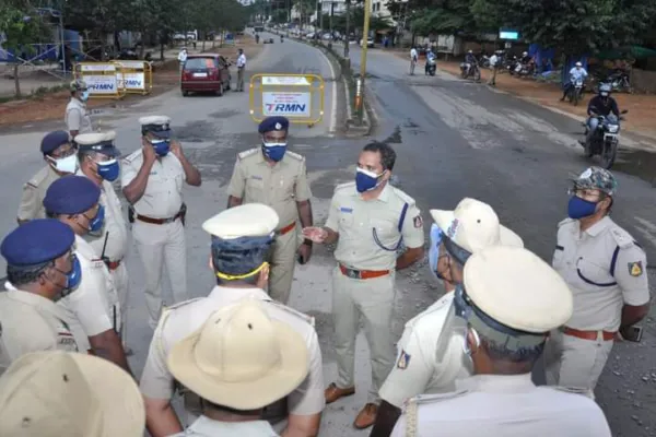 ಸುಳ್ಳು ನೆಪ ಹೇಳಿ ಓಡಾಡುವ ಜನರೇ ಹುಷಾರು!