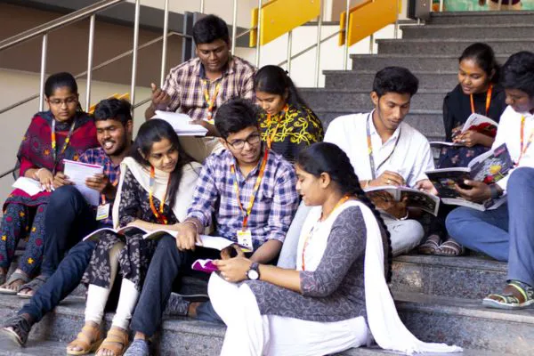 எப்போது வேண்டுமானாலும் வெளியேறலாம். ஆனால் மீண்டும் உள்ளே வர முடியுமா? - பகுதி 1
