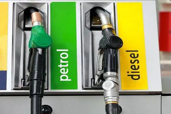 ಎರಡು ತಿಂಗಳ ಬಳಿಕ ಹೆಚ್ಚಾಯಿತು ಪೆಟ್ರೋಲ್, ಡೀಸೆಲ್ ಬೆಲೆ