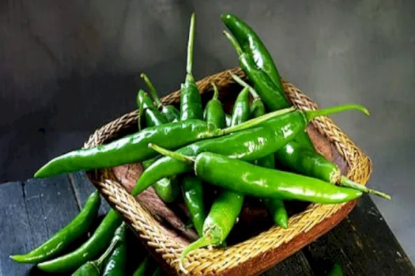 ಹಸಿಮೆಣಸಿನಕಾಯಿ ಸೇವನೆಯಿಂದ ದೇಹಕ್ಕೆ ಸಿಗಲಿದೆ ಅನೇಕ ಬಗೆಯ ಲಾಭ