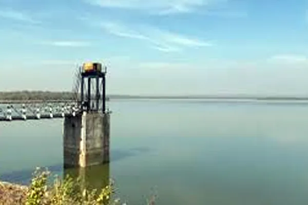 धाममध्ये ४६.७३ टके उपयुक्त जलसाठा