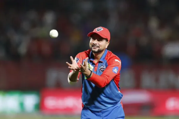 [WATCH] Kuldeep Yadav Castles Jos Buttler With A Ripper In DC vs GT Clash