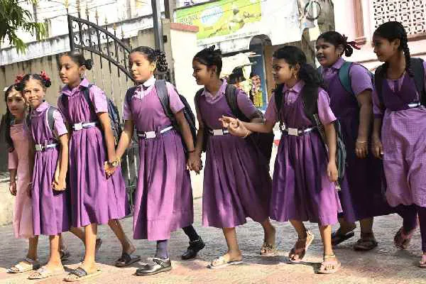 జూన్ 19న ఏపీ విద్యా రంగంలో మహా పండుగ